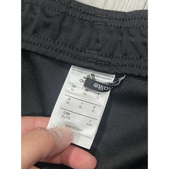 Nike Men’s Padded Soccer Training Pants XL Black Goalkeeper 3/4 Crop - Picture 2 of 5